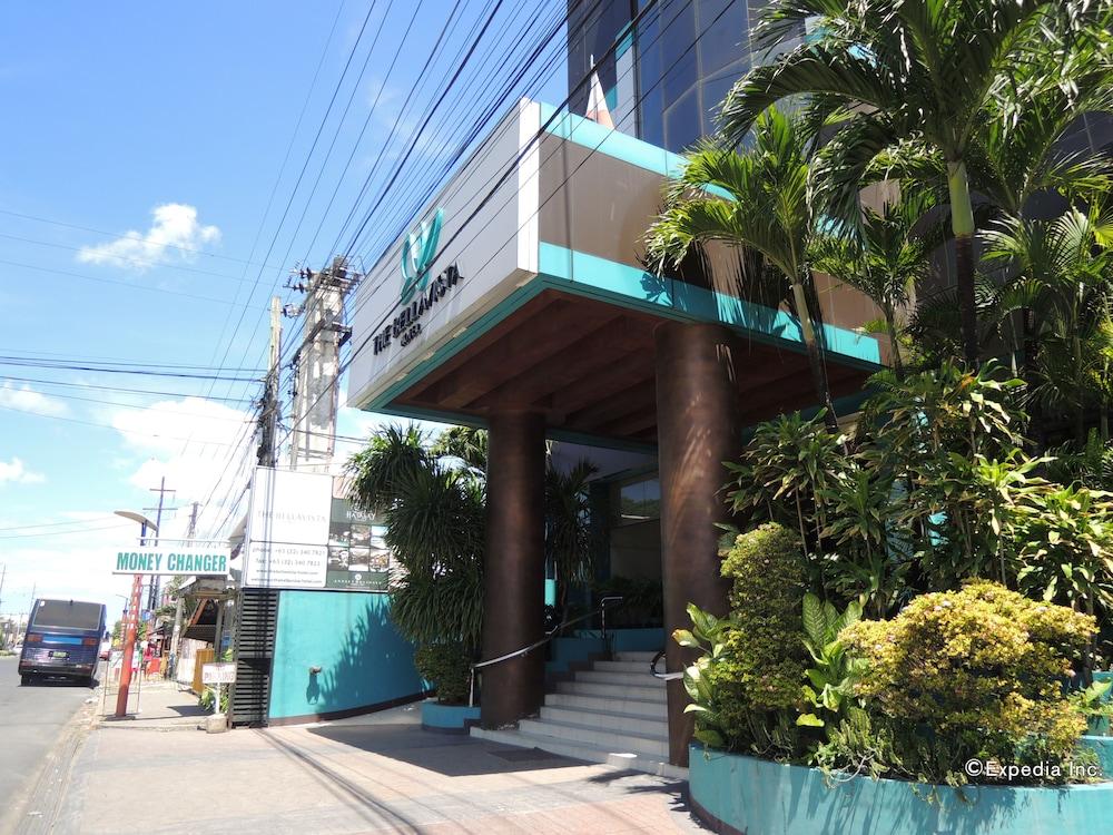 The Bellavista Hotel Lapu-Lapu City Buitenkant foto