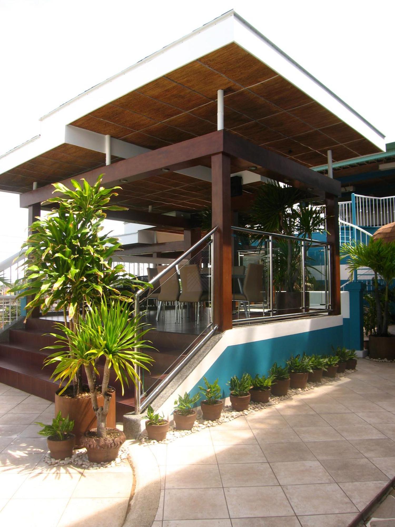 The Bellavista Hotel Lapu-Lapu City Buitenkant foto